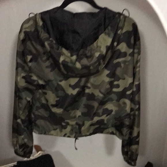 Love Tree pullover camo jacket - Picture 5 of 5